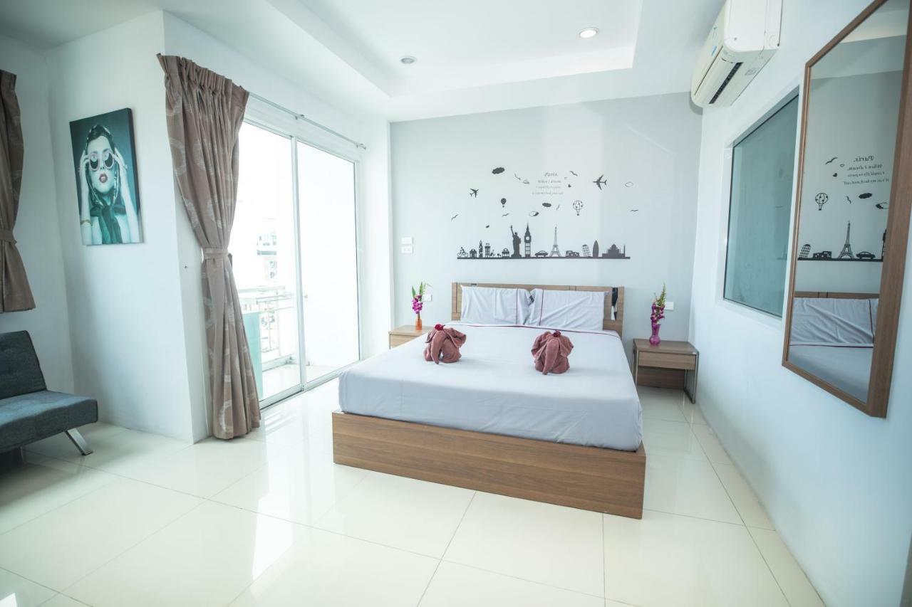 Oscar Boutique Hotel Patong Bagian luar foto