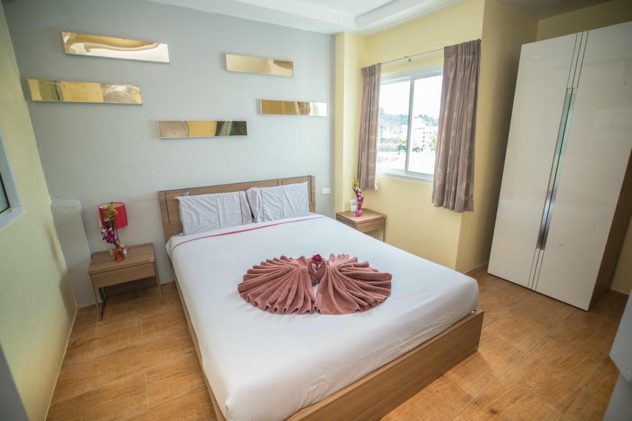 Oscar Boutique Hotel Patong Bagian luar foto