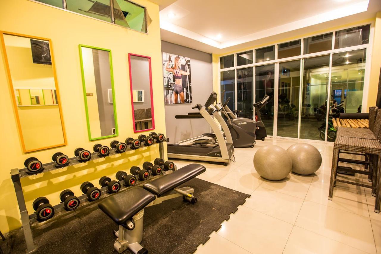 Oscar Boutique Hotel Patong Bagian luar foto