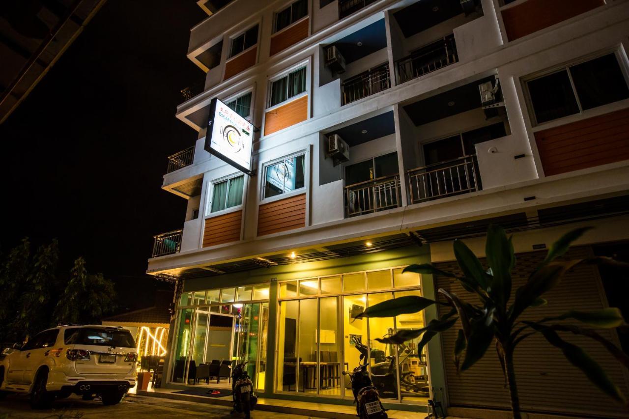 Oscar Boutique Hotel Patong Bagian luar foto