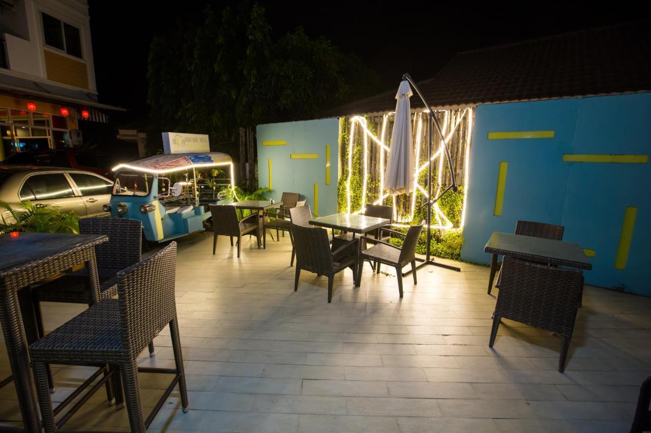 Oscar Boutique Hotel Patong Bagian luar foto