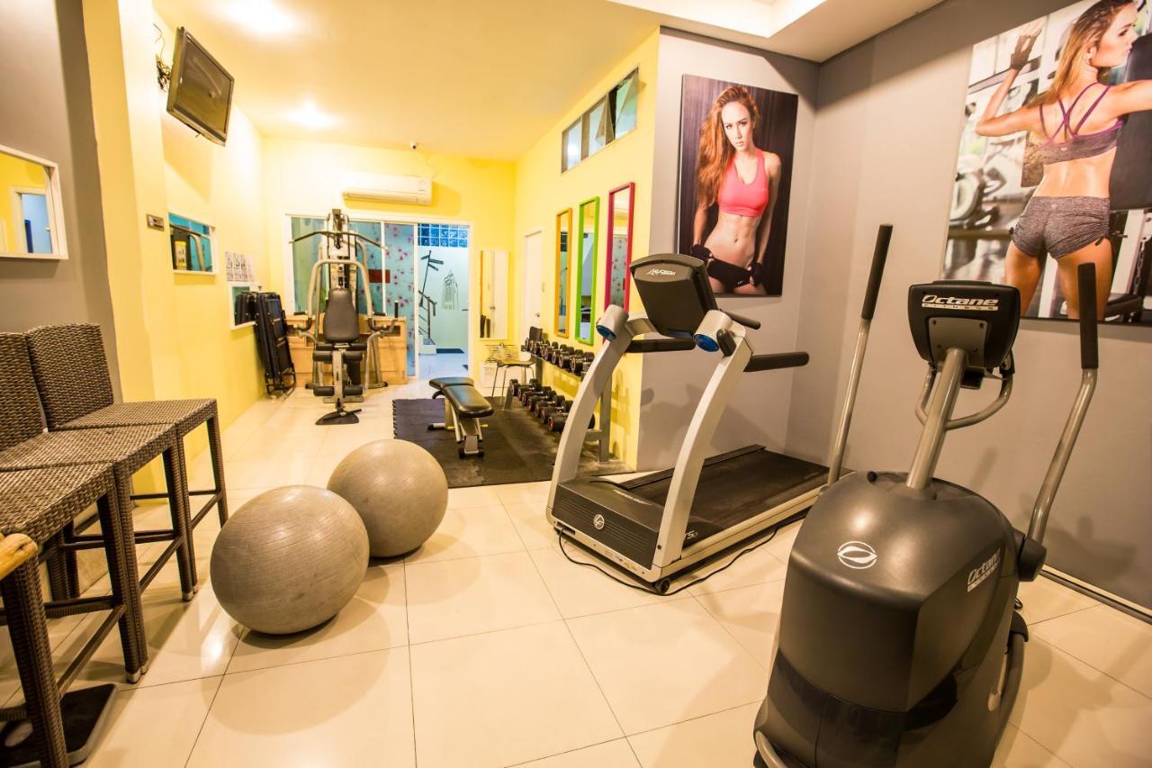 Oscar Boutique Hotel Patong Bagian luar foto
